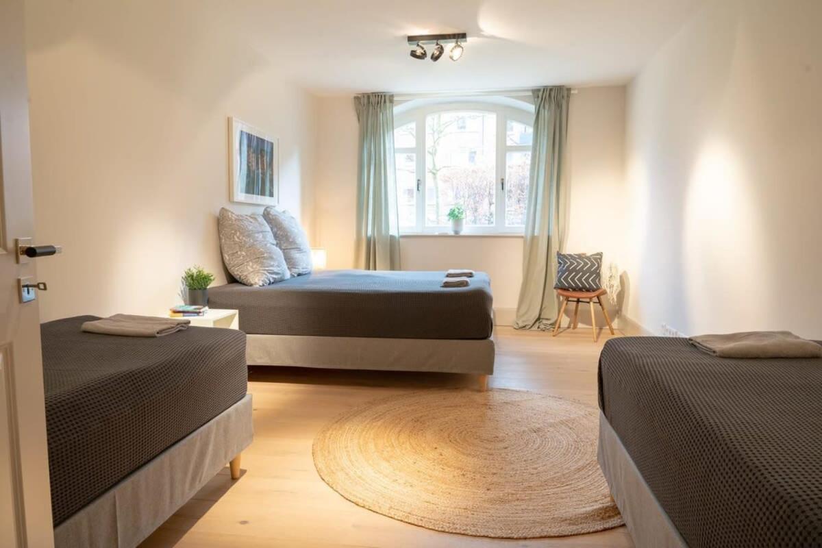 Spacious 3-Bedroom Apartment Near Eilbekpark Hamburg Exterior photo
